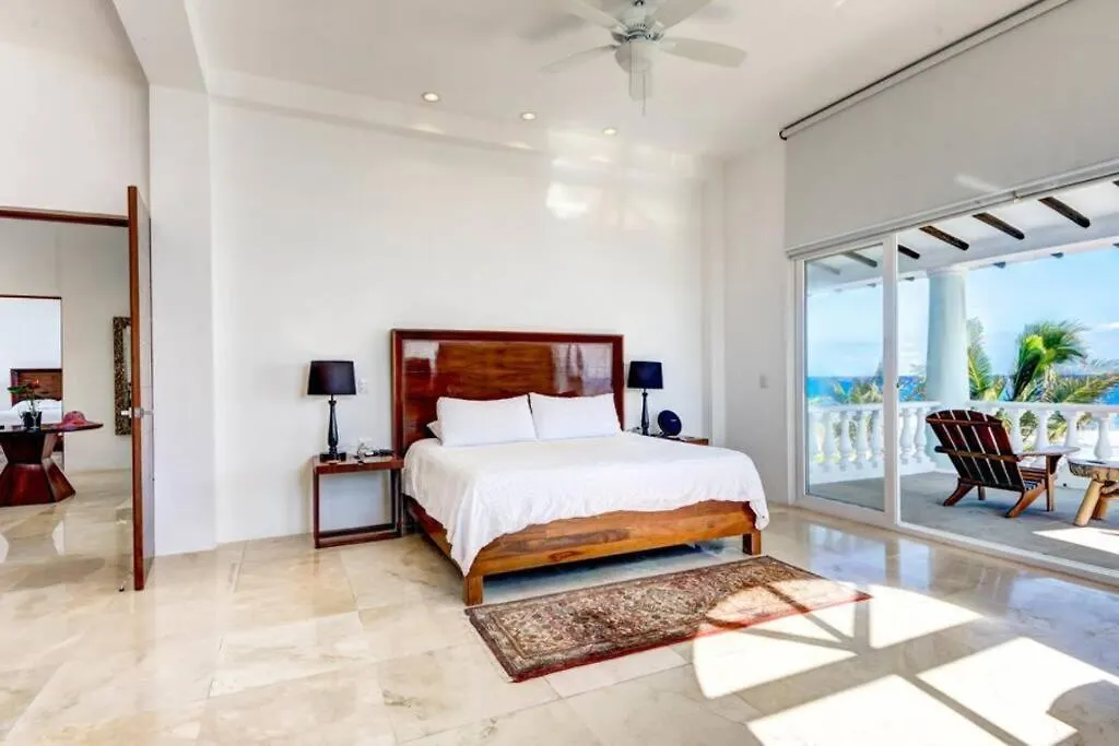 Beautiful Paradise - Beachfront Akumal