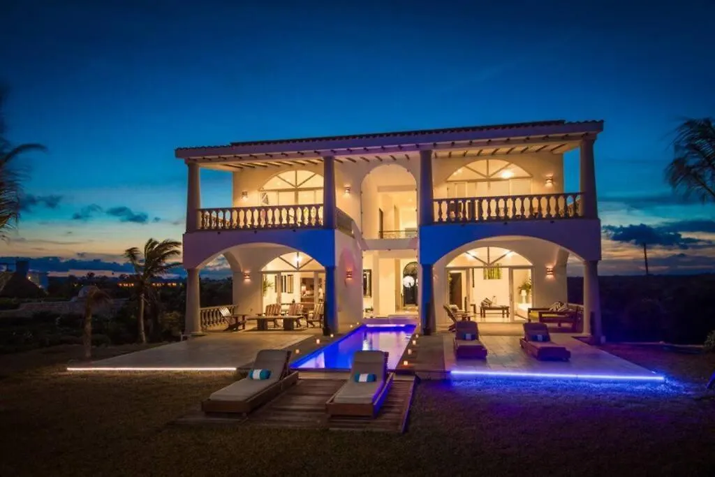Vila Beautiful Paradise - Beachfront Akumal